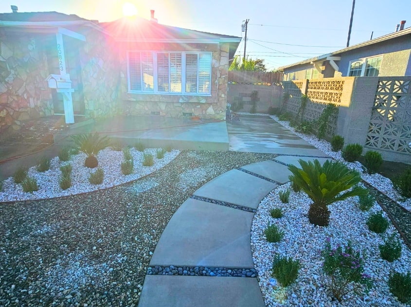 front-yard-landscaping-hermosa-beach-ca